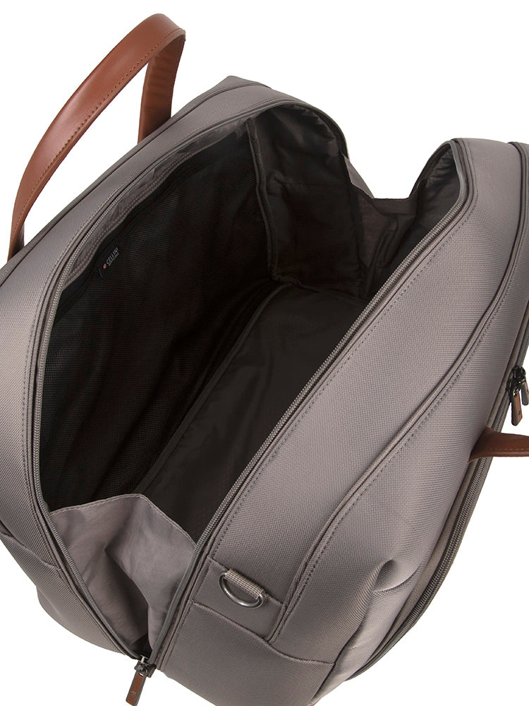 The Monte Carlo S Complete Luxury Travel Set