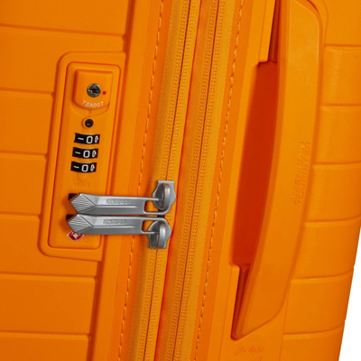 Fastforward Travel Sets