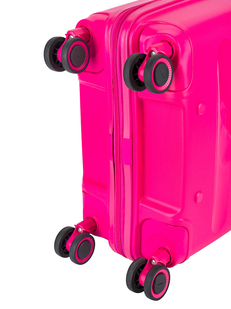 Cruze Travel Sets
