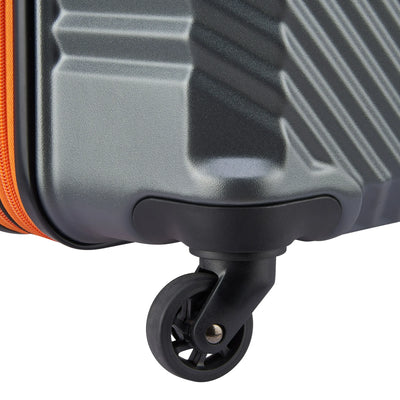 Securitech Patrol 67cm Expandable Medium Check-In