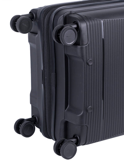 Qwest 55cm Carry-On