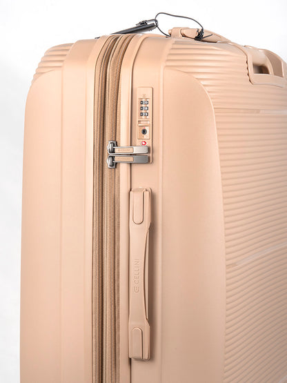 Qwest Luggage Travel Sets