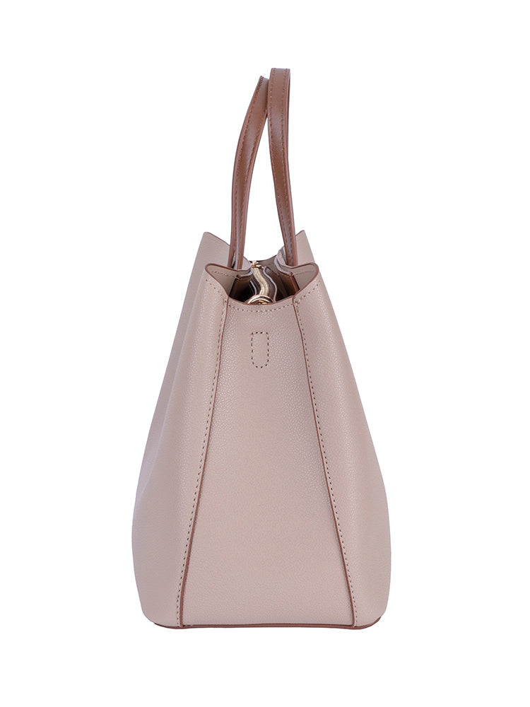 Amelia Shopper