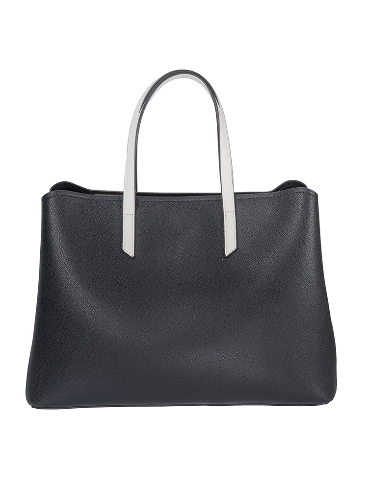 Amelia Shopper