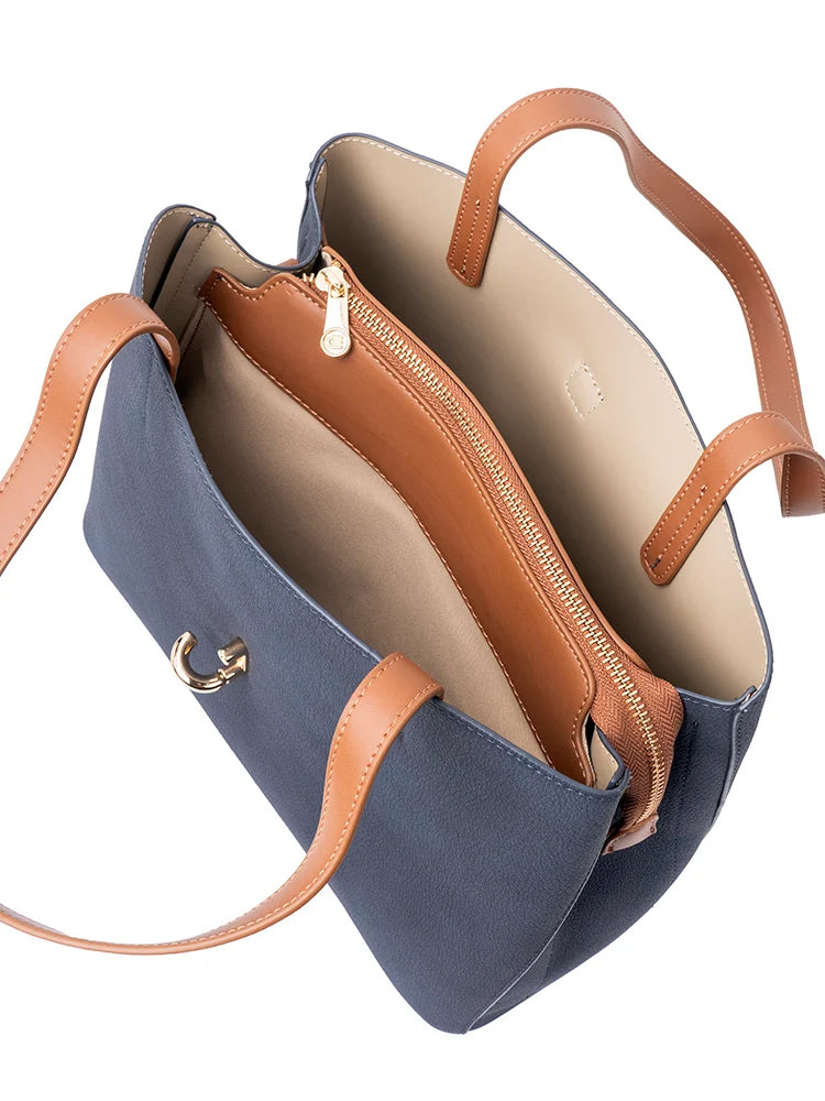 Elara Tote