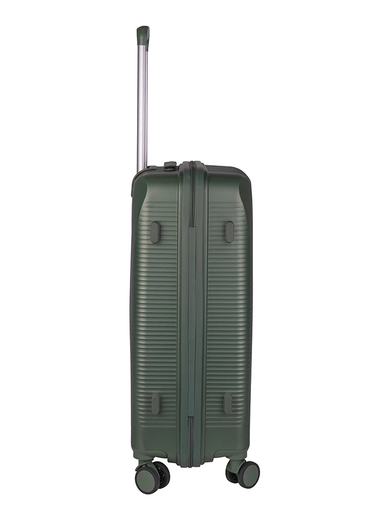Stellar 66cm Medium Check In