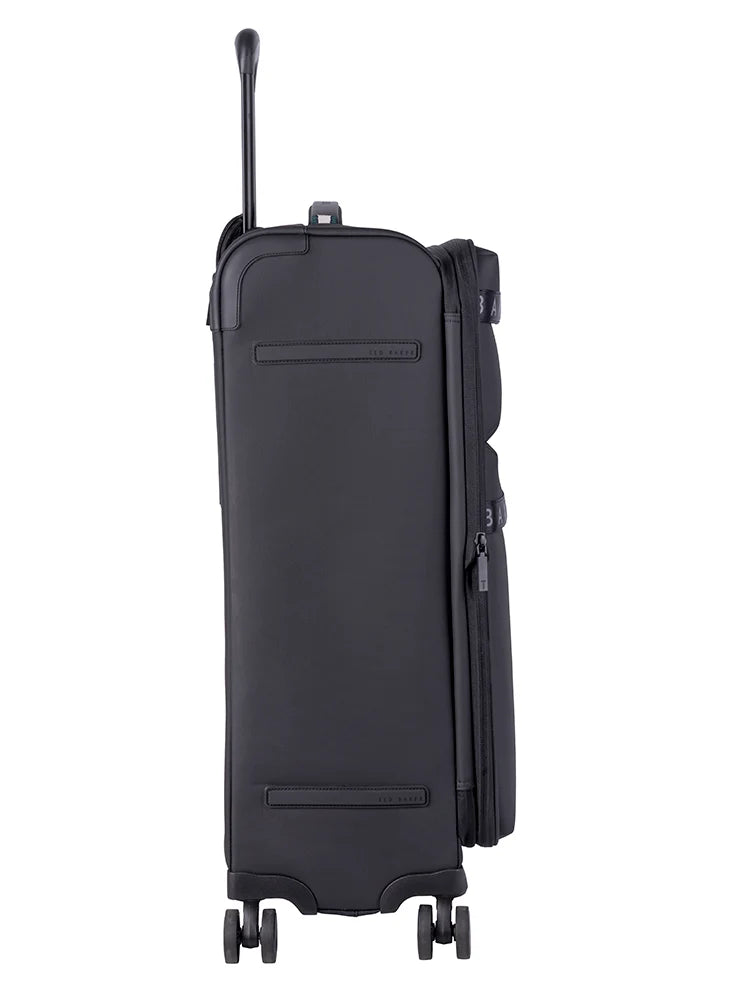 Quantum 71cm Medium Check In
