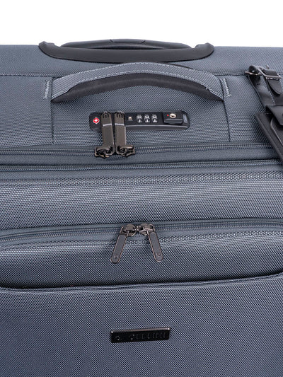 MegaPak 67cm Medium Expander Check In