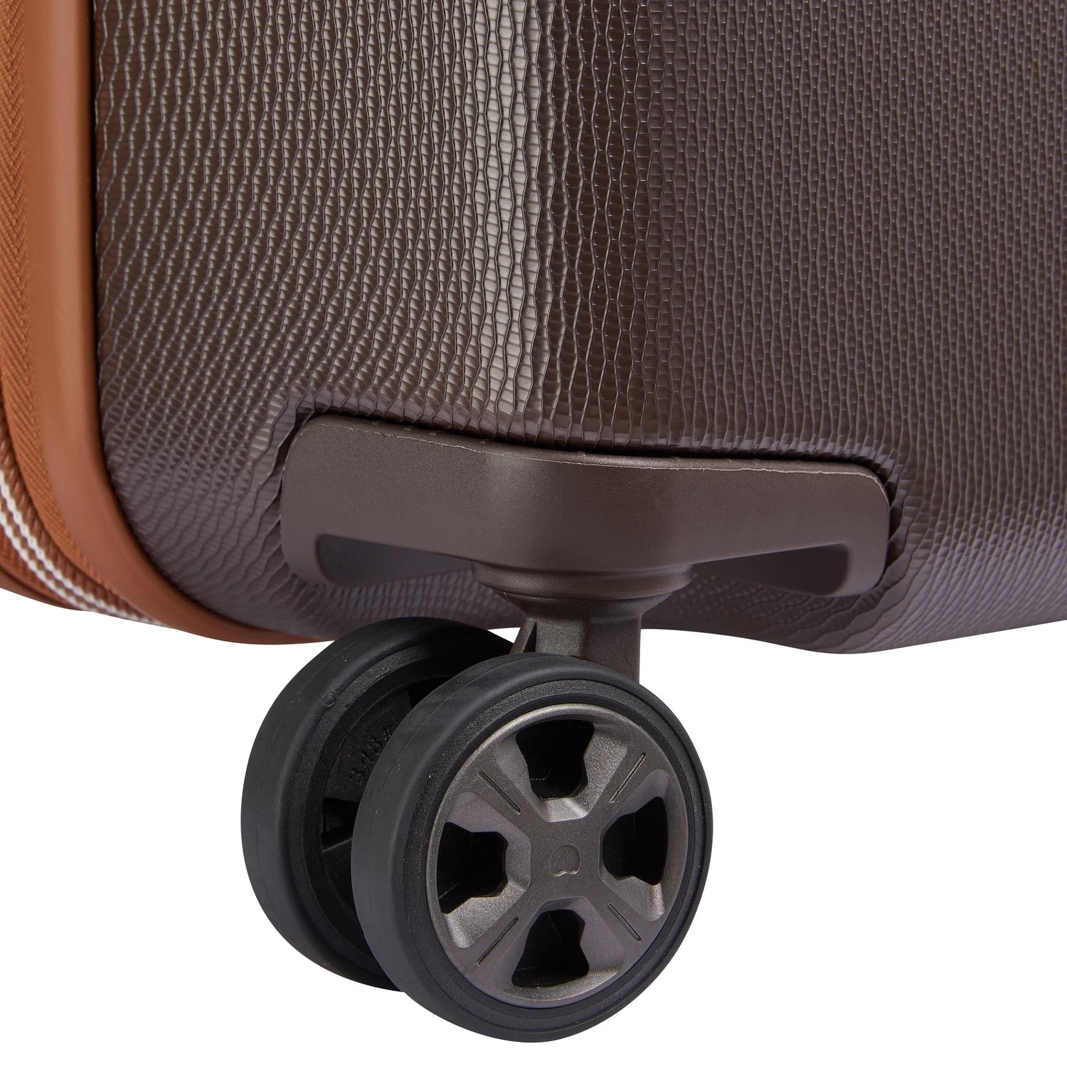 Delsey air elite spinner luggage on sale