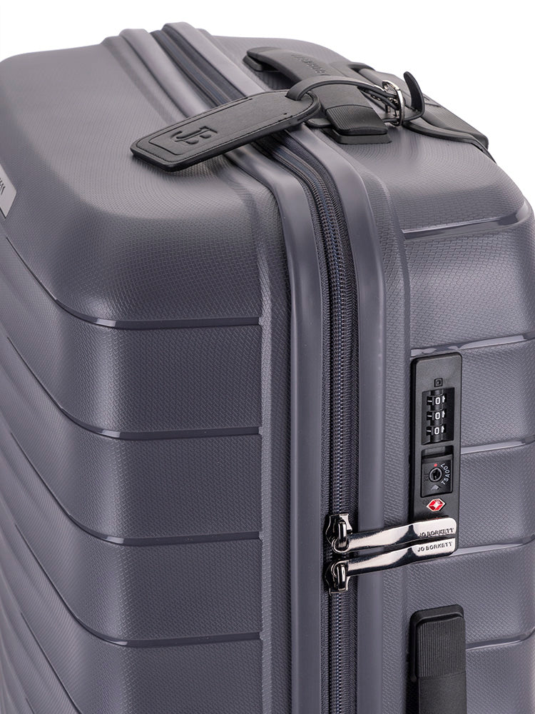 Onyx Medium 65cm Trolley Case