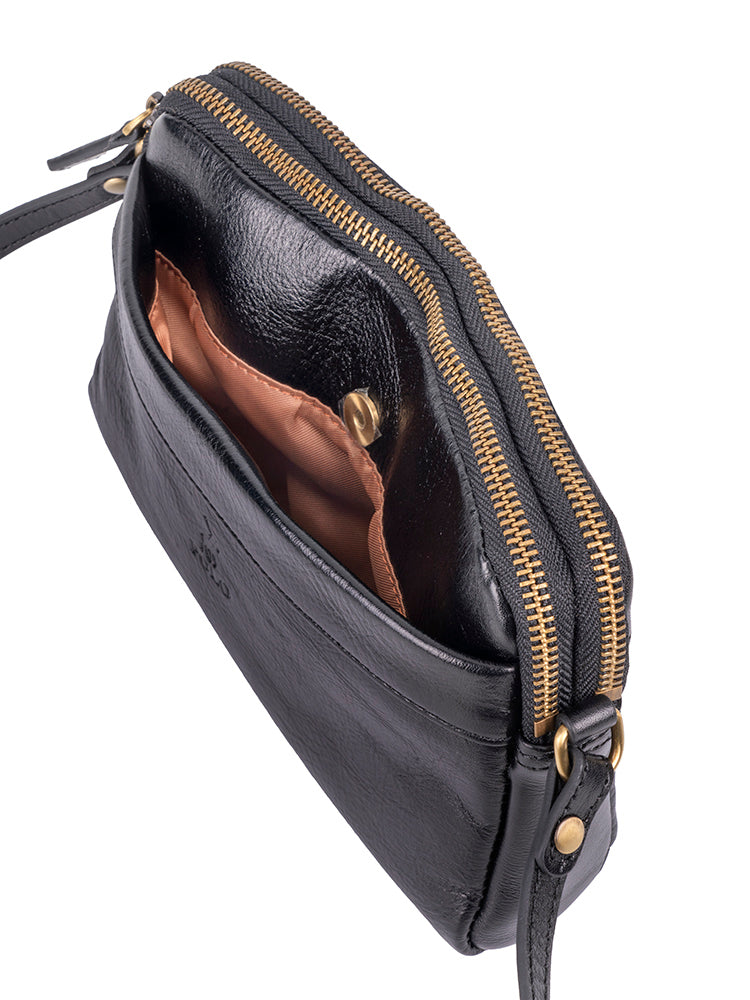 Vega Double Zip Sling