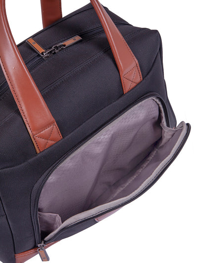 Monte Carlo S Beauty Case